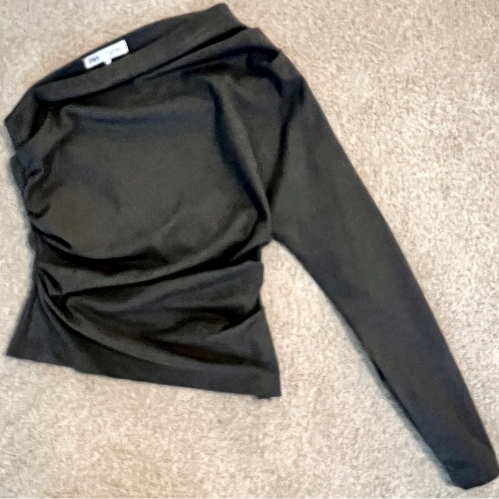 Zara Gray Trendy Asymmetrical Top